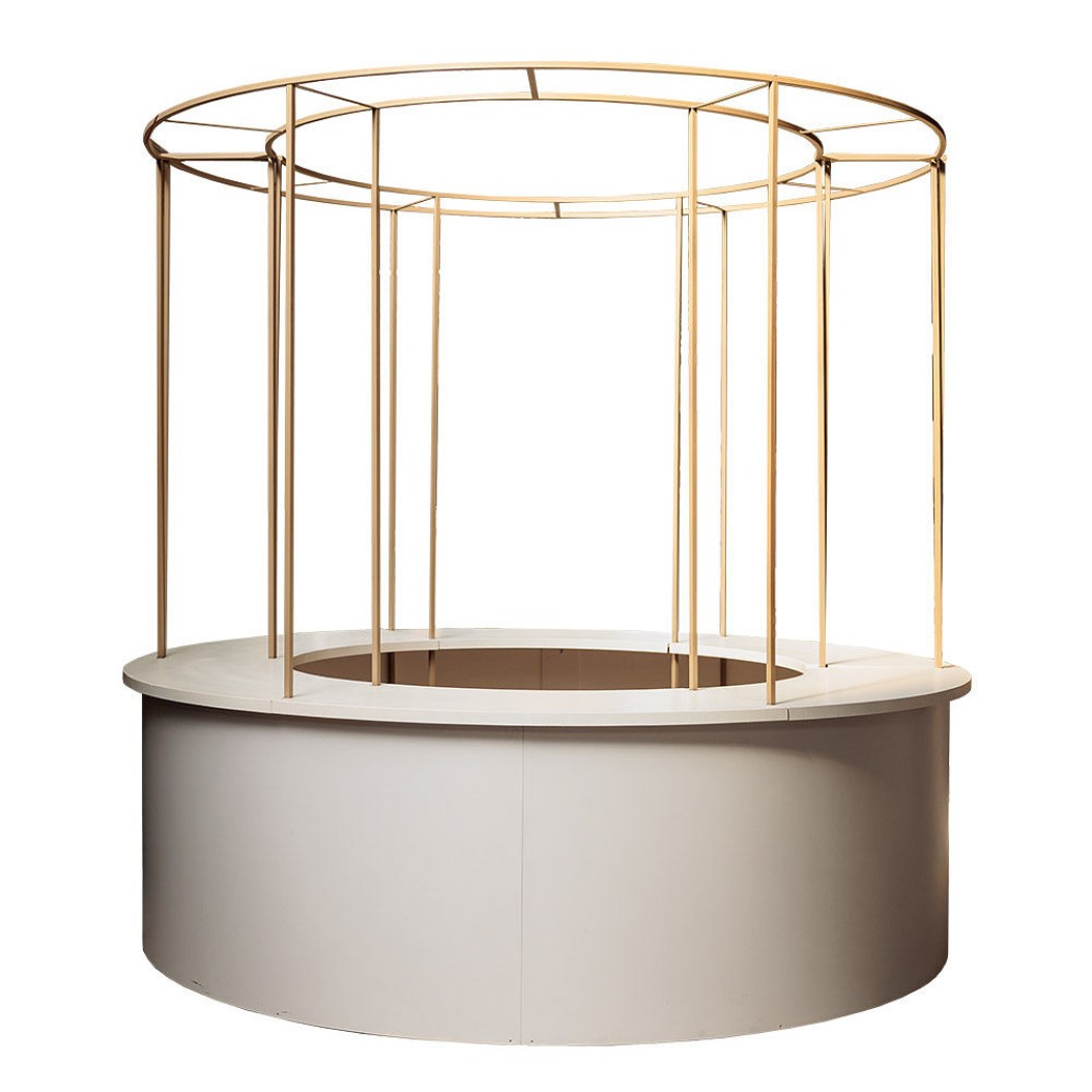 Round Wooden 360° Bar with Metal Structure 285x300 cm In White Color Consoles & Bars